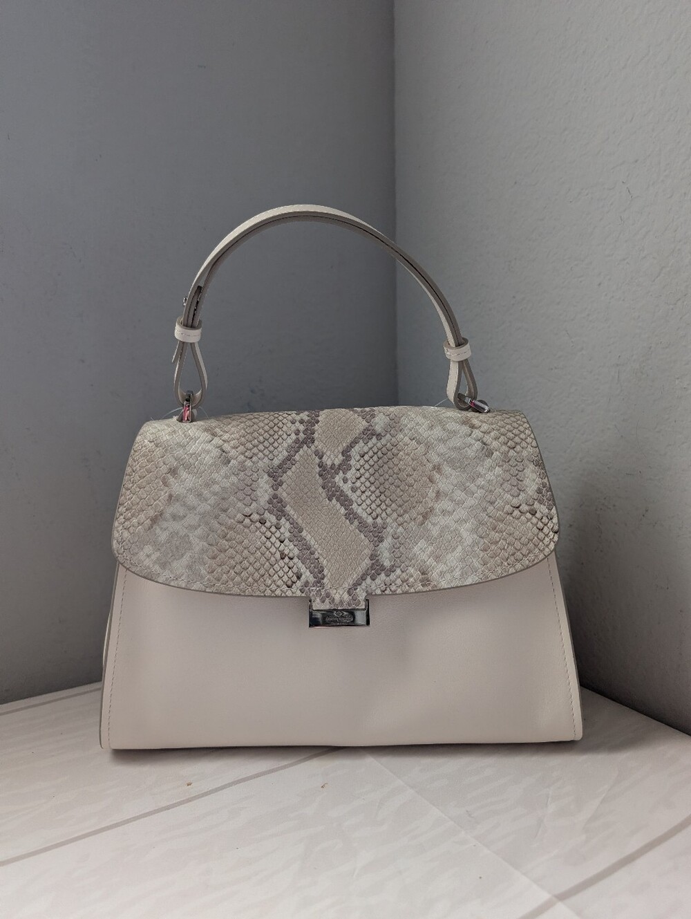 NWT Kate Spade KP029 Riley Snake Top Handle Crossbody Bag In Natural Multi